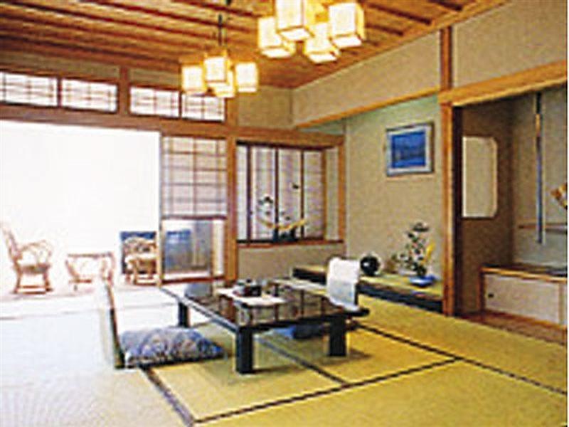 Hotel Yoshihara Toyama Exterior photo